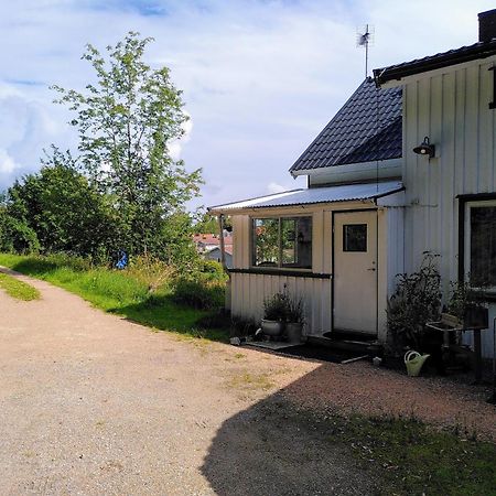 Lägenhet naturnära i Henån Exteriör bild