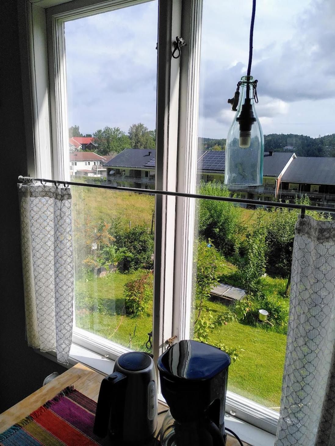 Lägenhet naturnära i Henån Exteriör bild